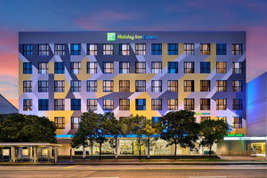 Holiday Inn Express Singapore Serangoon, An IHG Hotel