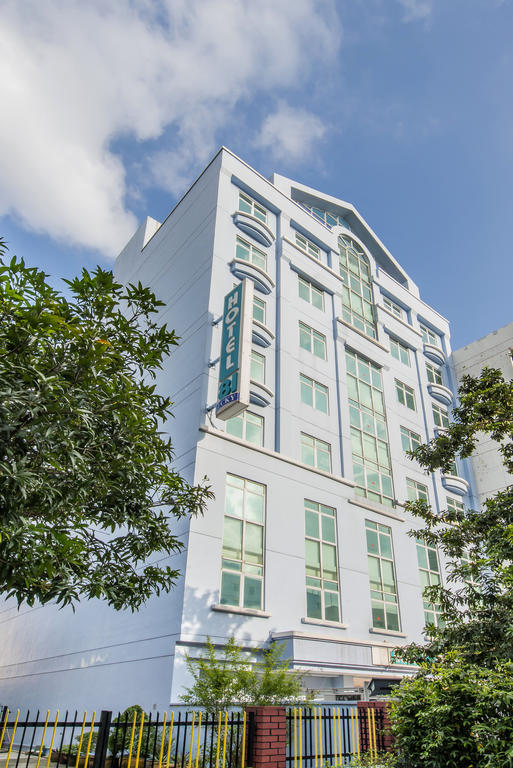 Hotel 81 Lucky - thumb 3