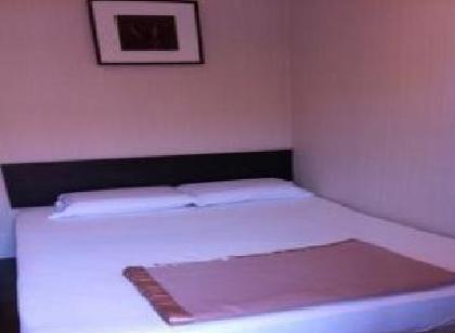 Amrise Hotel (Staycation Approved) - thumb 3