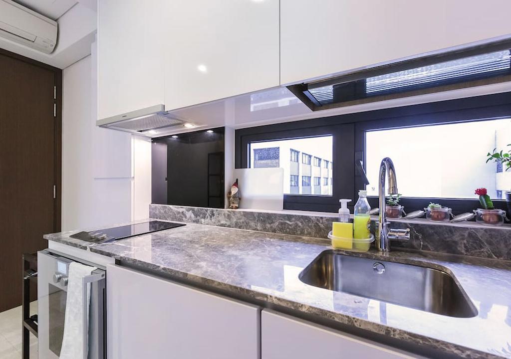 2br Raffles Executive - thumb 1