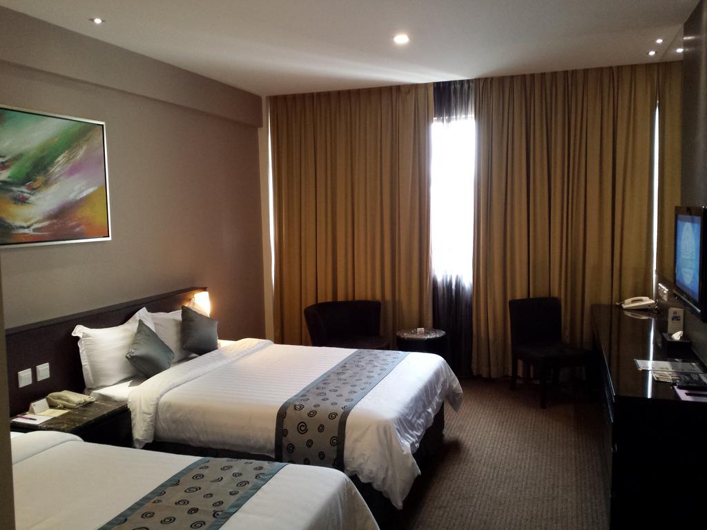 Hotel Royal - thumb 7