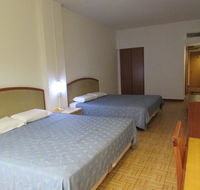 Hotel Supreme - Accommodation Singapore