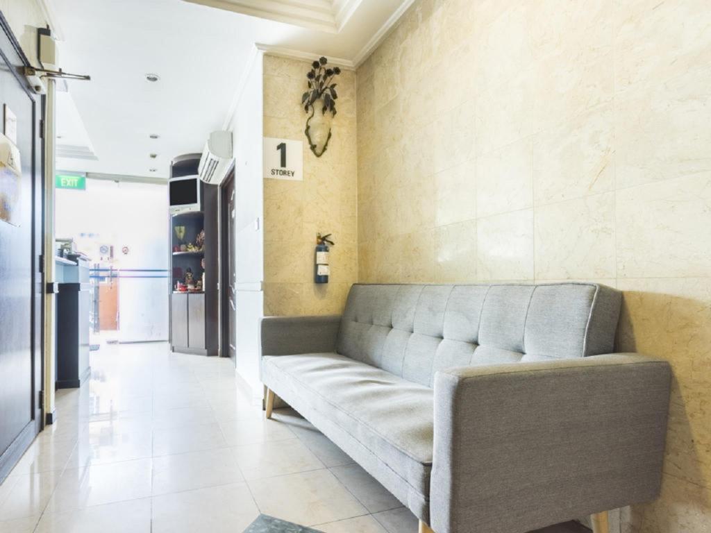 K Hotel 12 - thumb 1