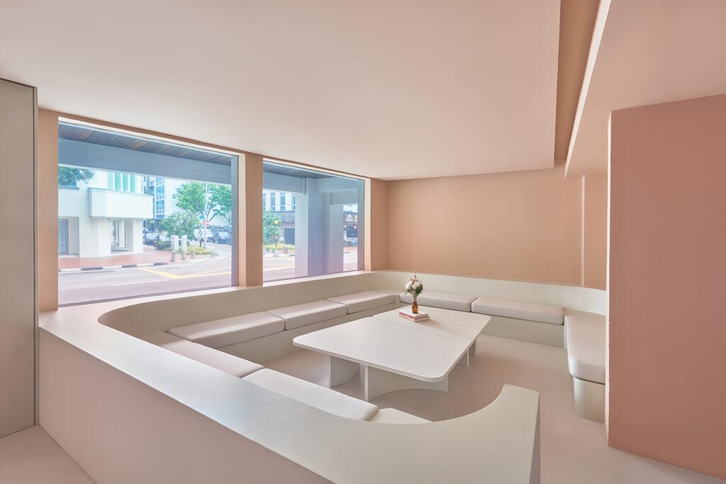 KINN Capsule Hotel - thumb 3