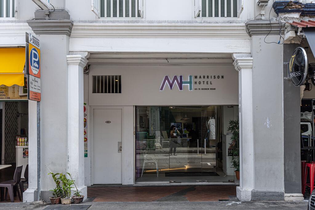 Marrison Desker @ Little India - thumb 7