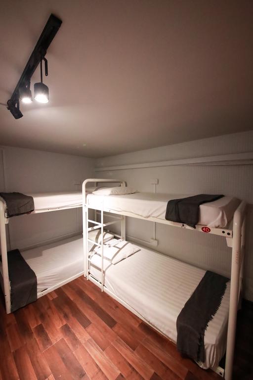 Moni Gallery Hostel - thumb 11