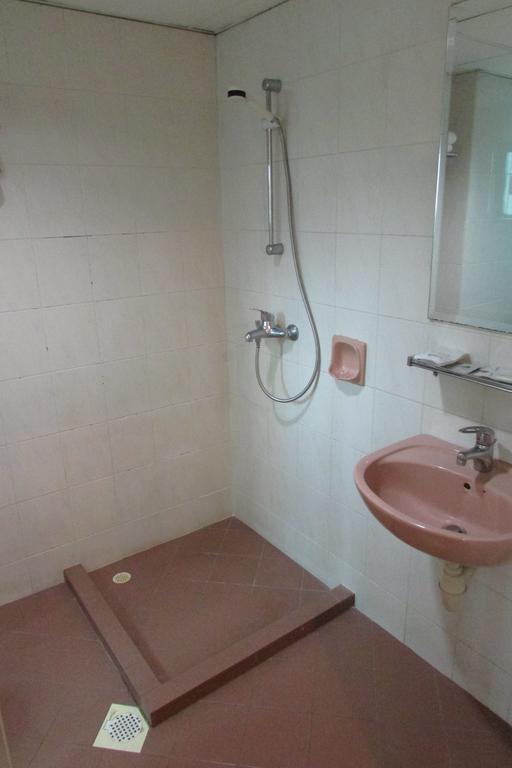 New Orchid Hotel - thumb 8