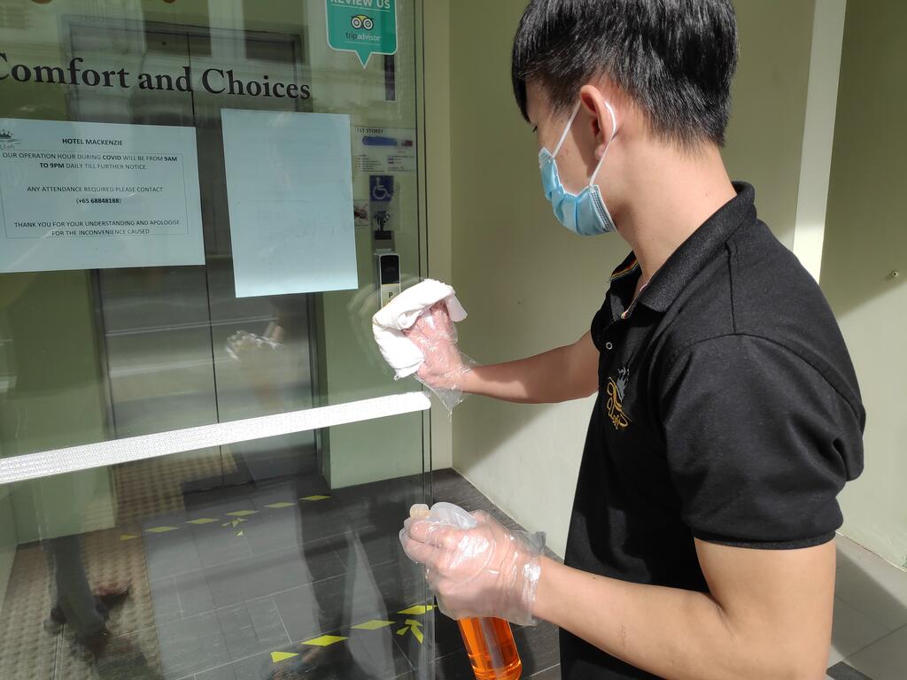 Q Loft Hotels@Mackenzie - thumb 8