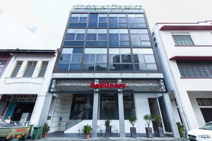 RedDoorz Plus @ Little India