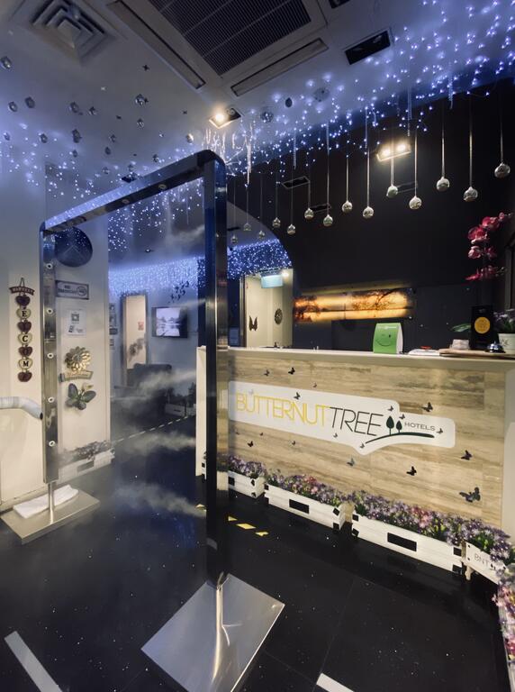 Butternut Tree Hotel - thumb 3