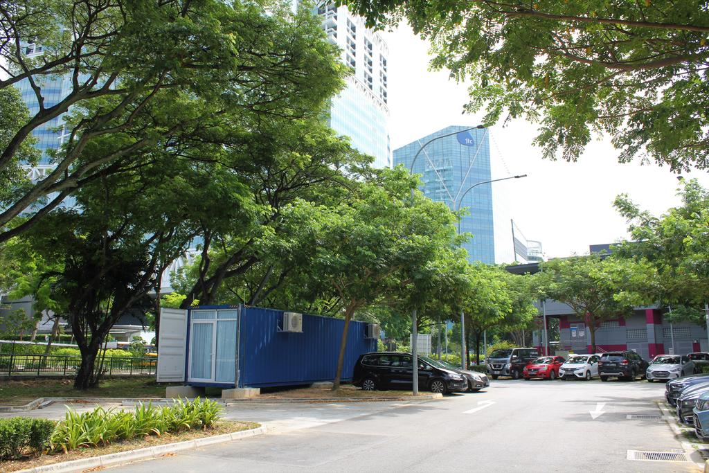 Shipping Container Hotel (Staycation Approved) - thumb 8