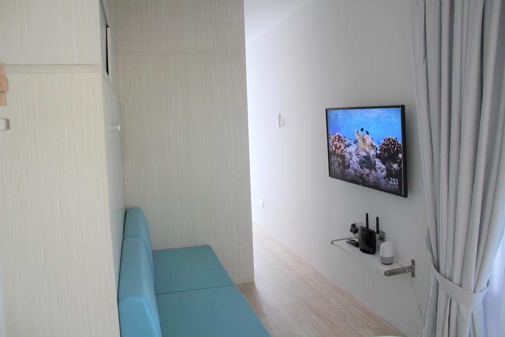 Shipping Container Hotel (Staycation Approved) - thumb 1