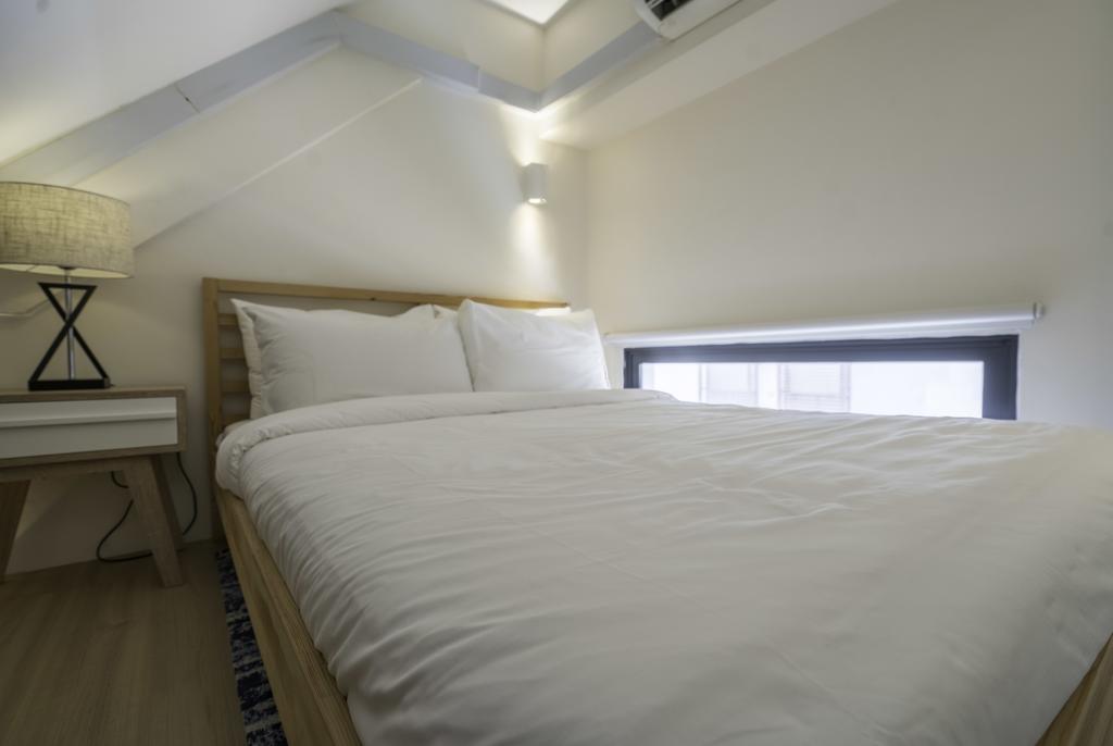 South Buona Vista Loft Suites D (Staycation Approved) - thumb 0