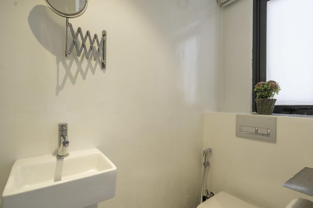 South Buona Vista Studio Suites A (Staycation Approved) - thumb 7