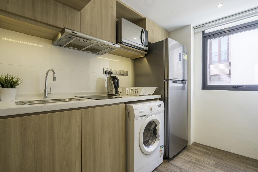 South Buona Vista Studio Suites A (Staycation Approved) - thumb 3