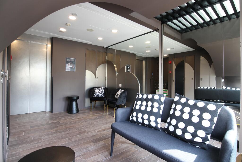 ST Signature Bugis Beach [8 Hours, 11PM-7AM] - thumb 5