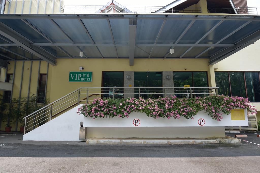 VIP Hotel - thumb 6