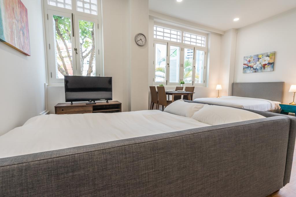 ClubHouse Residences Haywood Suite Studio Apartment (Staycation Approved) - thumb 2