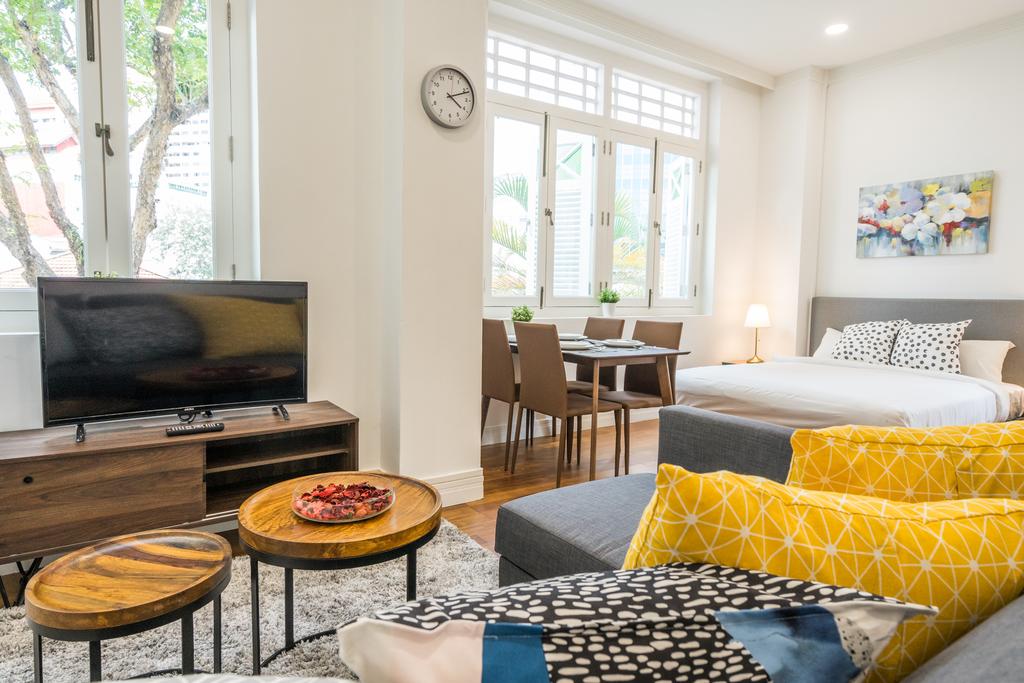 ClubHouse Residences Haywood Suite Studio Apartment (Staycation Approved) - thumb 3