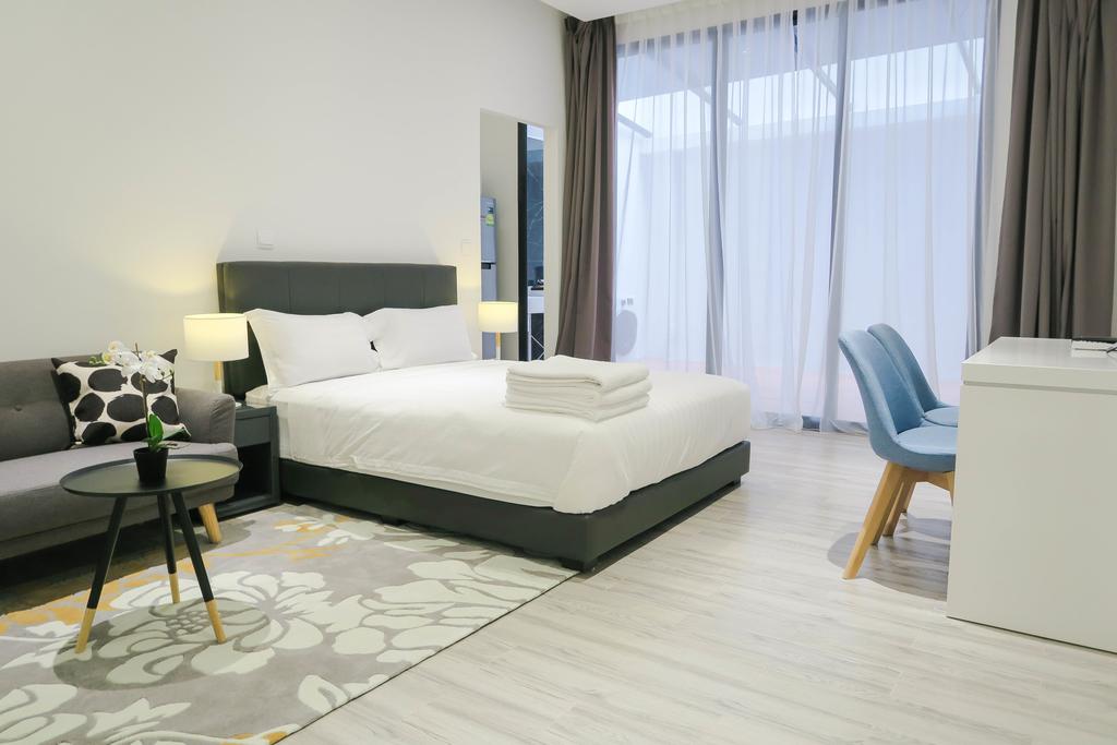 Comfy Studio 1 By ReCharge - thumb 4