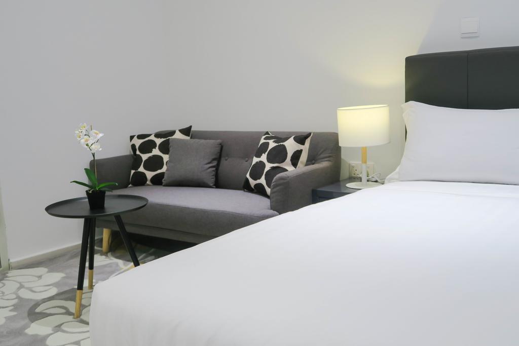 Comfy Studio 1 By ReCharge - thumb 5