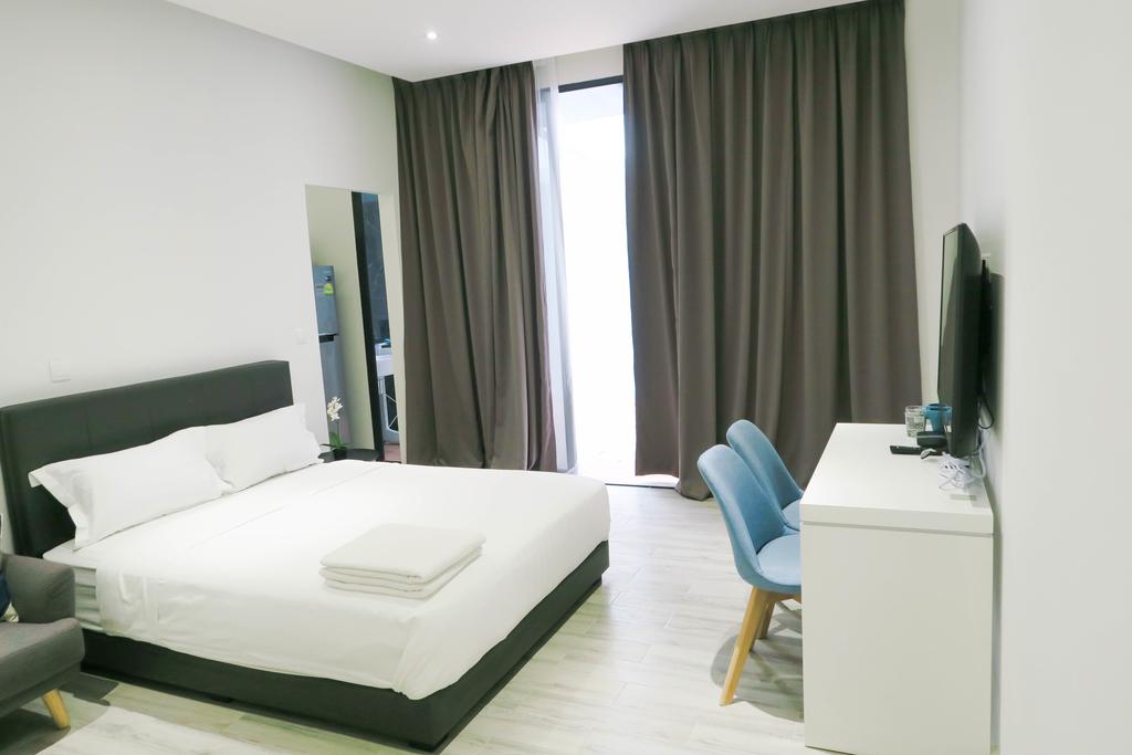 Comfy Studio 1 By ReCharge - thumb 2