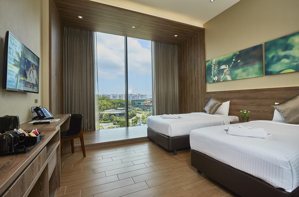 D'Resort @ Downtown East - thumb 5