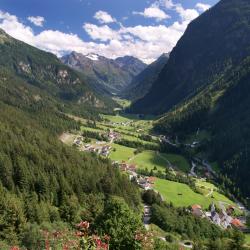 Pitztal Accommodation Singapore