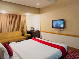 West Park Inn Accommodation Singapore