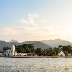 Paraty Accommodation Singapore