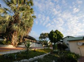 Maun Lodge Accommodation Singapore