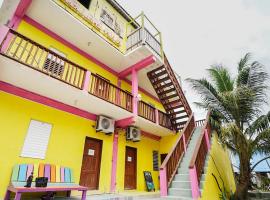 Travellers Palm Backpackers Accommodation Singapore