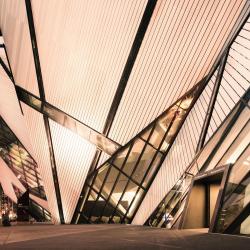 Royal Ontario Museum, Toronto Accommodation Singapore