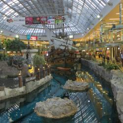 West Edmonton Mall, Edmonton Accommodation Singapore