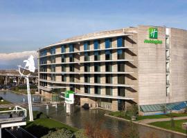 Holiday Inn Santiago - Airport Terminal by IHG Accommodation Singapore