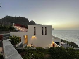 Walhalla Seahouse Accommodation Singapore