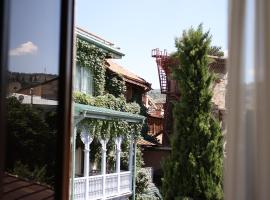 Mukhrantubani Boutique Hotel Accommodation Singapore