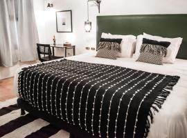 Mestizo Antigua Accommodation Singapore