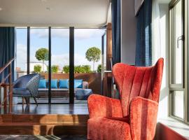 NYX Hotel Dublin Christchurch Accommodation Singapore