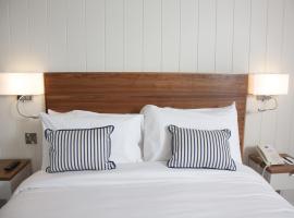 Waterfront Hotel Dungloe Accommodation Singapore