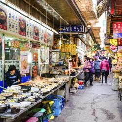 Dongdaemun Market, Seoul Accommodation Singapore