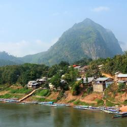 Nong Khiaw Accommodation Singapore