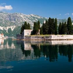 Perast Accommodation Singapore