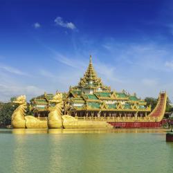 Kandawgyi Lake, Yangon Accommodation Singapore