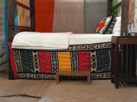 نزل كوفان التراثي Koofan Heritage Lodge Accommodation Singapore
