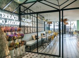 Vincci Bonjardim Accommodation Singapore