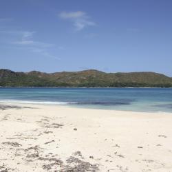 Baie Sainte Anne Accommodation Singapore