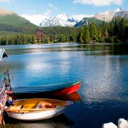Strbske Pleso Lake, Štrbské Pleso Accommodation Singapore
