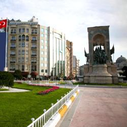 Taksim Square, Istanbul Accommodation Singapore