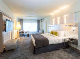 Radisson Hotel Trinidad Accommodation Singapore